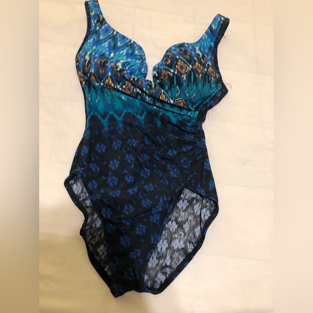 Miracle suit, EUC
